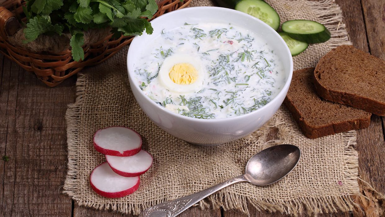 Okroshka con kefir di latte