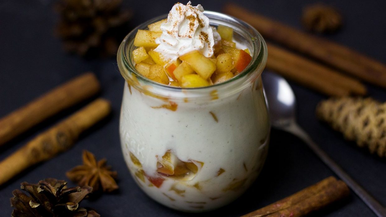 Kefir di latte mela e cannella