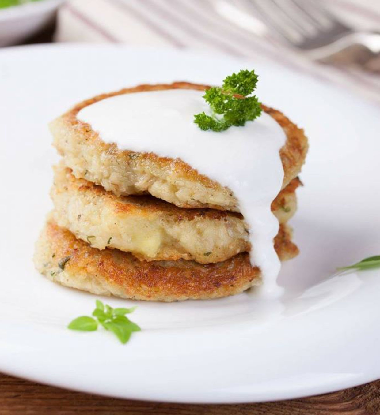 Frittelle di pesce con salsa di kefir di latte