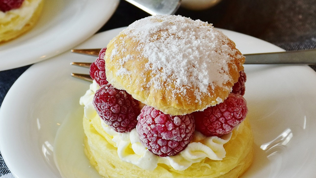 Bignè di San Giuseppe, con kefir di latte