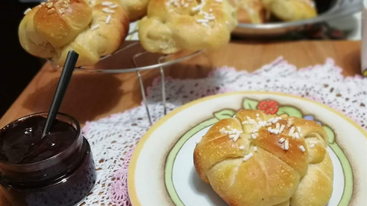 Brioche al kefir di latte super morbidissime